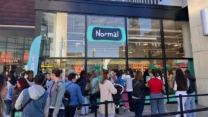 Normal, la drogueria low-cost viral, ​​aterra a Esplugues