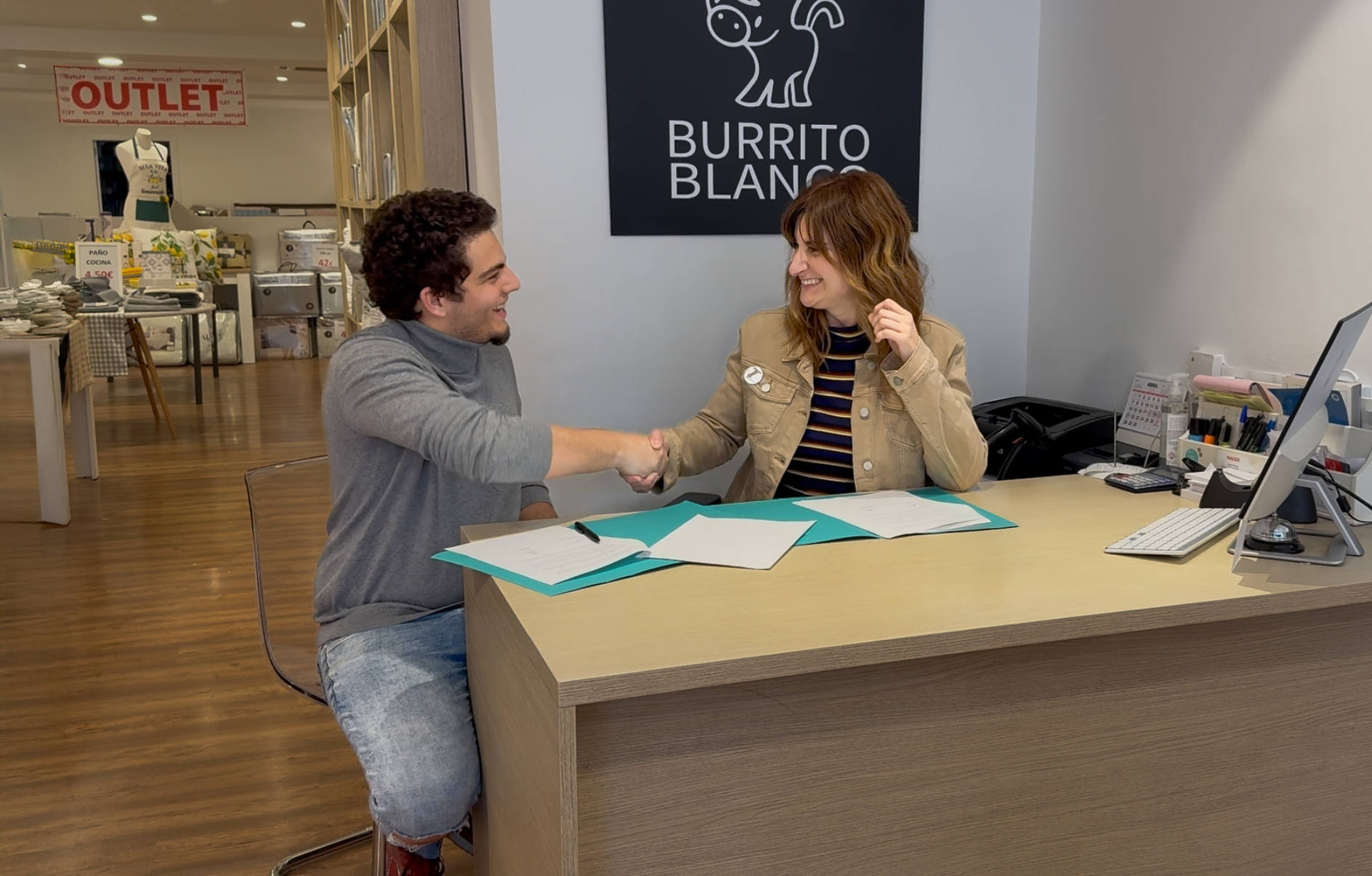 Nou impuls al comerç local: Esplugues.digital i l’Unió de Botiguers signen un conveni de col·laboració