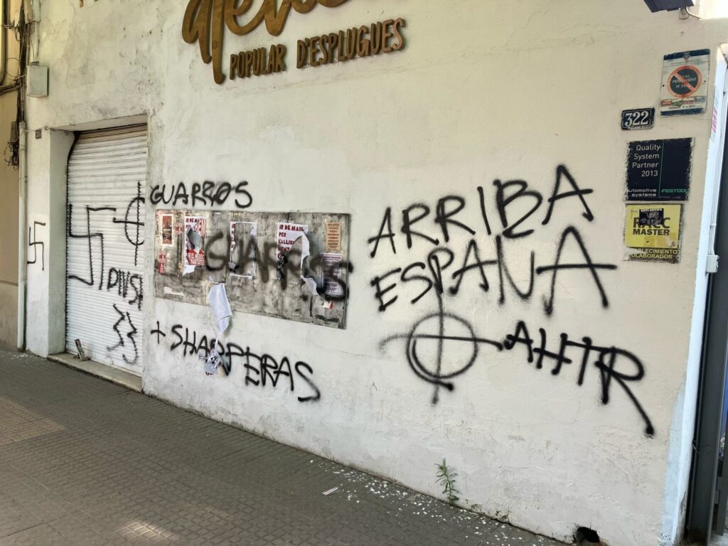 Nou atac feixista a l’Ateneu d’Esplugues en vigílies del Primer de Maig