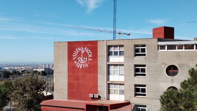 Escola Isabel de Villena